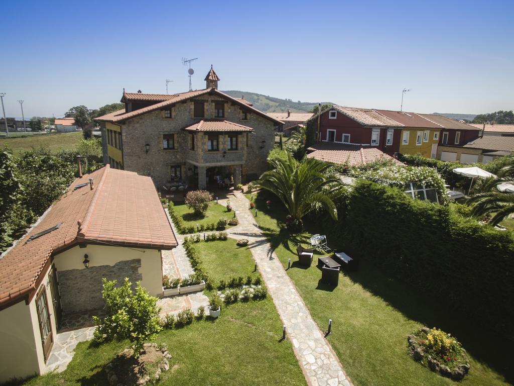 Apartamento La Casona del Carmen Noja Exterior foto