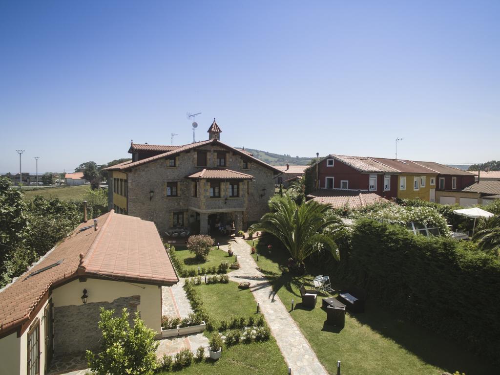 Apartamento La Casona del Carmen Noja Exterior foto